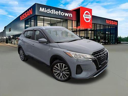 2023 Nissan Kicks SV