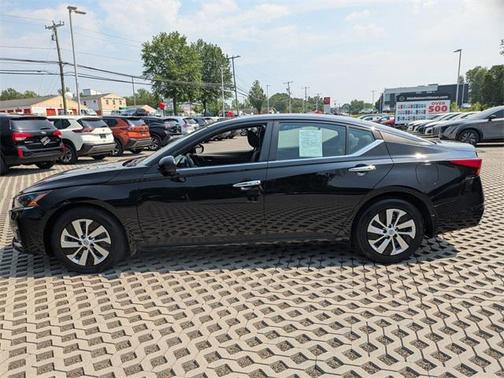 2023 Nissan Altima S FWD