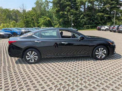 2023 Nissan Altima S FWD