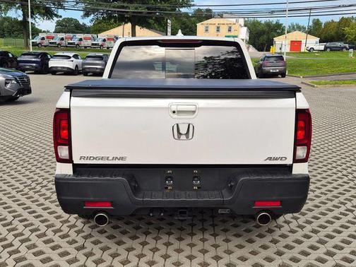 Platinum White Pearl 2023 Honda Ridgeline RTL