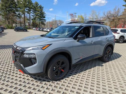 2025 Nissan Rogue Rock Creek