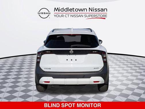 2025 Nissan Kicks SV