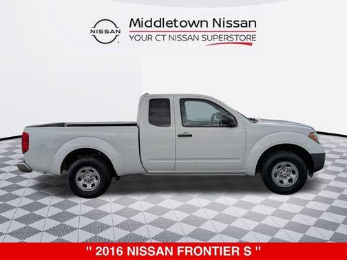 2016 Nissan Frontier S