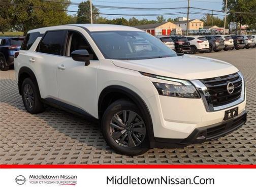 2025 Nissan Pathfinder S 4WD