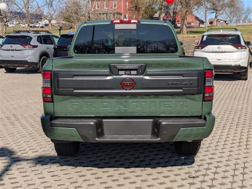 2025 Nissan Frontier PRO-4X