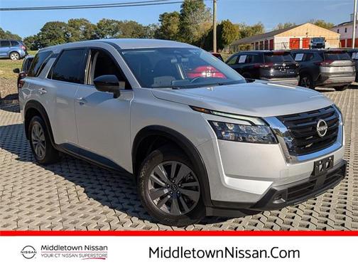 2024 Nissan Pathfinder S 4WD