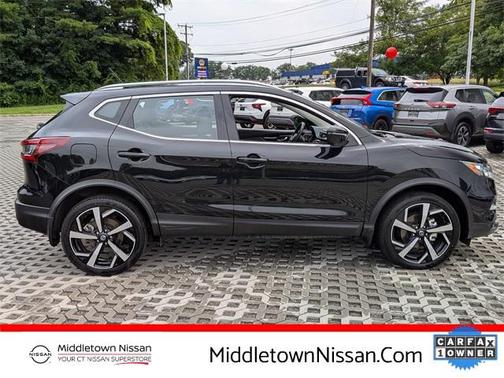 2022 Nissan Rogue Sport SL