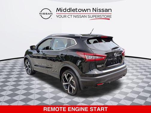 2022 Nissan Rogue Sport SL