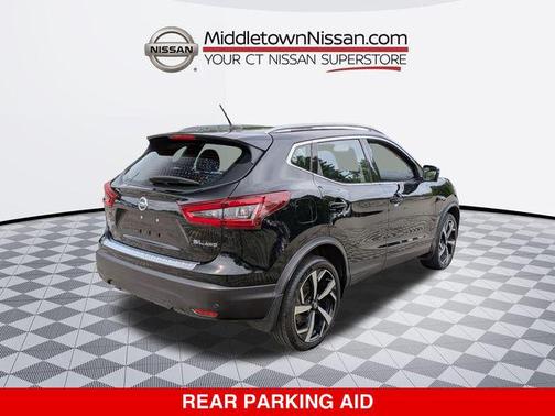 2022 Nissan Rogue Sport SL