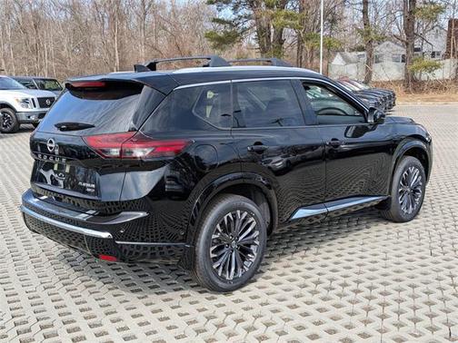 2025 Nissan Rogue Platinum