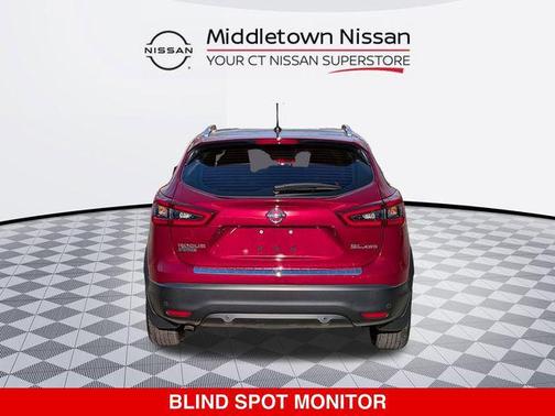 Scarlet Ember Pearl Metallic 2022 Nissan Rogue Sport SL