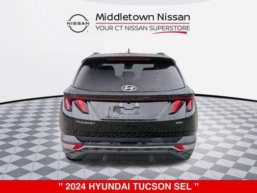 Black Pearl 2024 Hyundai TUCSON SEL