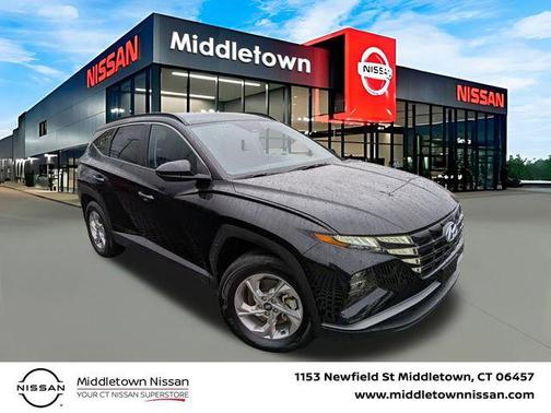 Black Pearl 2024 Hyundai TUCSON SEL