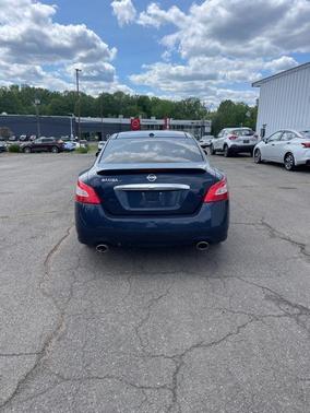 2011 Nissan Maxima SV