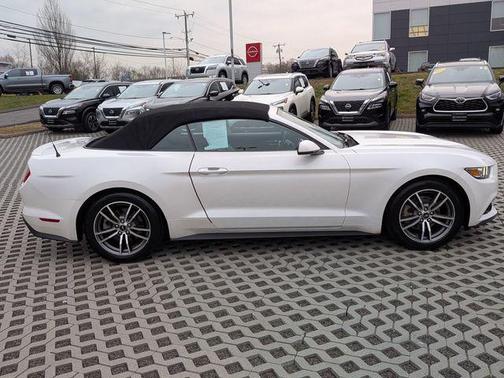 2017 Ford Mustang EcoBoost Premium