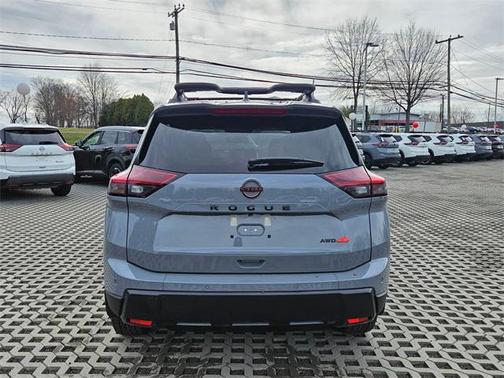 2025 Nissan Rogue Rock Creek