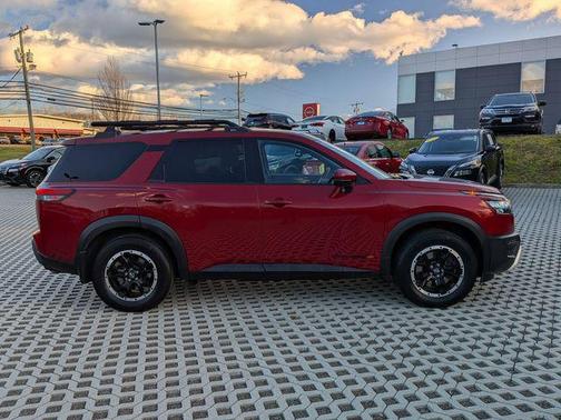 2023 Nissan Pathfinder Rock Creek 4WD