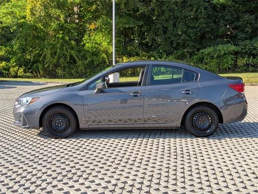 2019 Subaru Impreza 2.0i