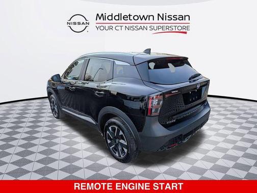 2025 Nissan Kicks SV