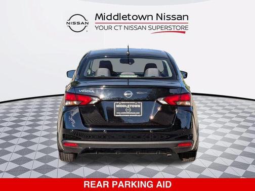 Super Black Metallic 2021 Nissan Versa 1.6 S