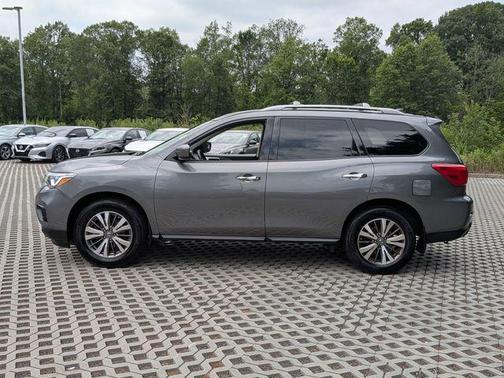 2019 Nissan Pathfinder S