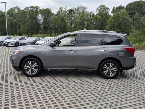 2019 Nissan Pathfinder S