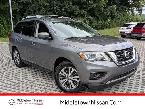 2019 Nissan Pathfinder S