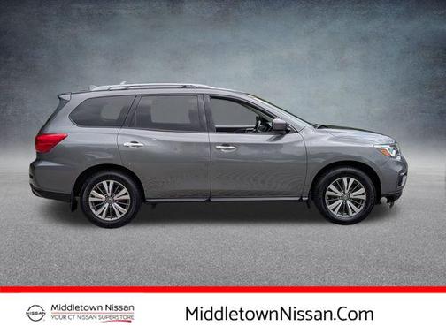 2019 Nissan Pathfinder S