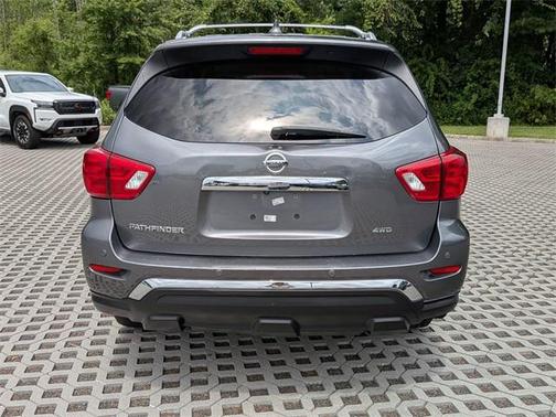 2019 Nissan Pathfinder S