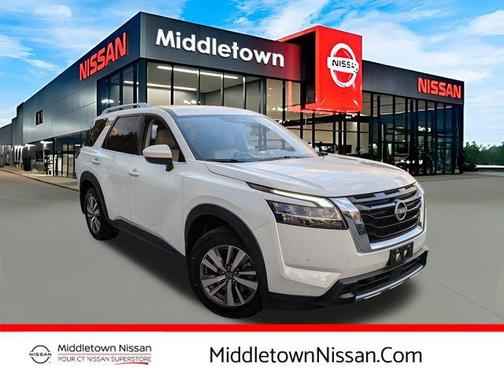 2024 Nissan Pathfinder SL 4WD