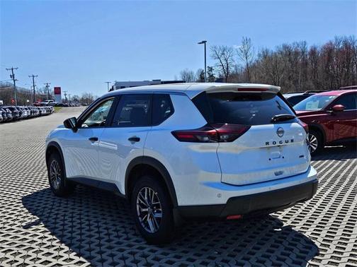 2025 Nissan Rogue S
