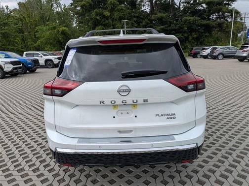 2025 Nissan Rogue Platinum