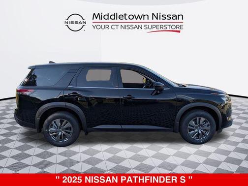 2025 Nissan Pathfinder S 4WD