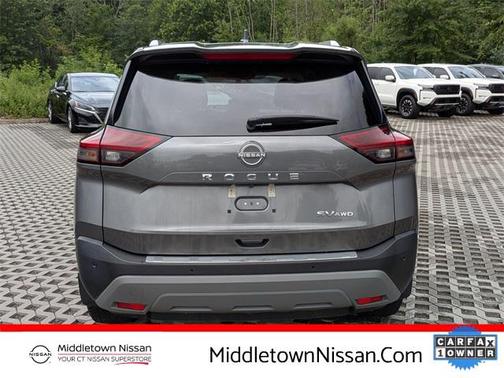 2022 Nissan Rogue SV