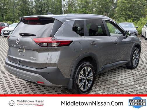 2022 Nissan Rogue SV