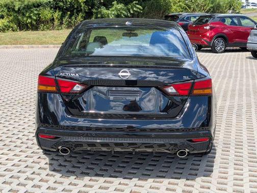 2025 Nissan Altima 2.5 SL