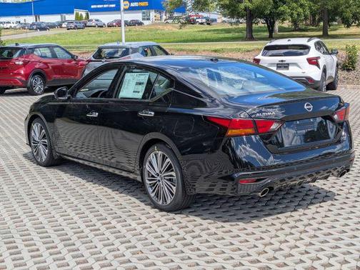 2025 Nissan Altima 2.5 SL