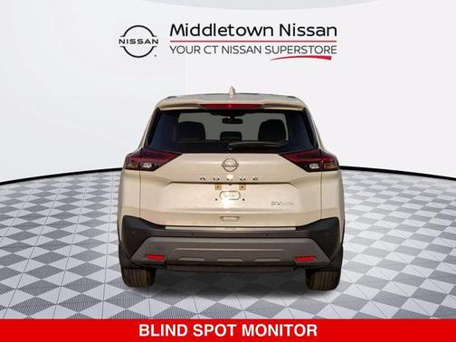 Pearl White Tricoat 2023 Nissan Rogue SV