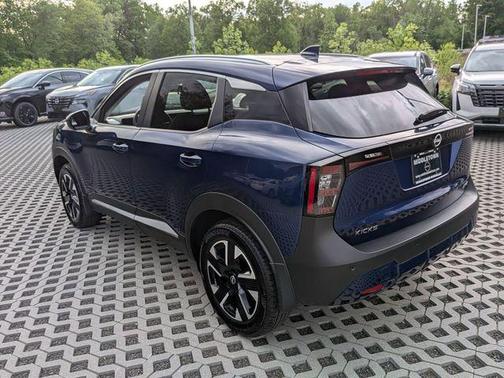 Deep Blue Pearl 2025 Nissan Kicks SV