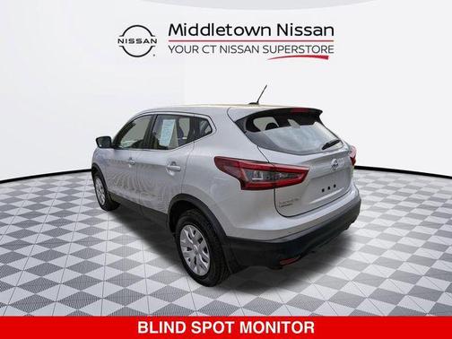 Brilliant Silver Metallic 2020 Nissan Rogue Sport S