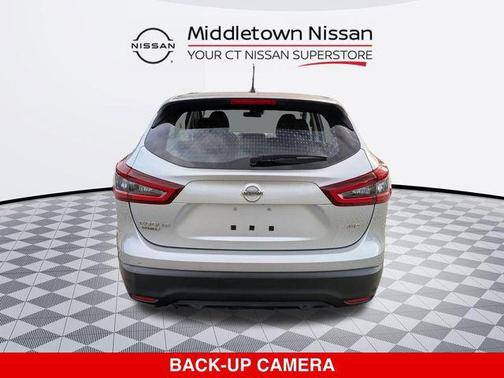 Brilliant Silver Metallic 2020 Nissan Rogue Sport S