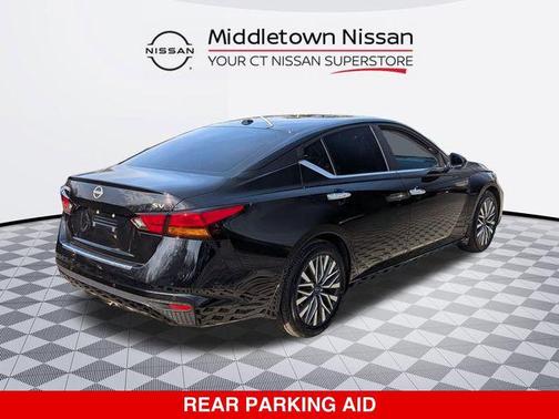 Super Black 2023 Nissan Altima 2.5 SV