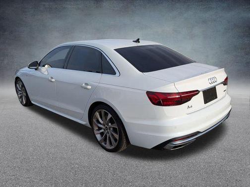 2022 Audi A4 45 S line Premium Plus