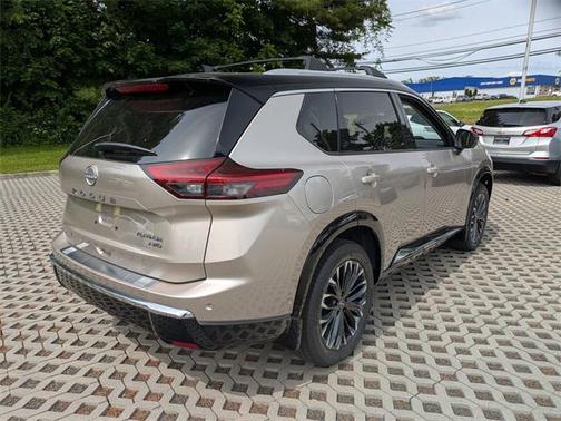 2025 Nissan Rogue Platinum