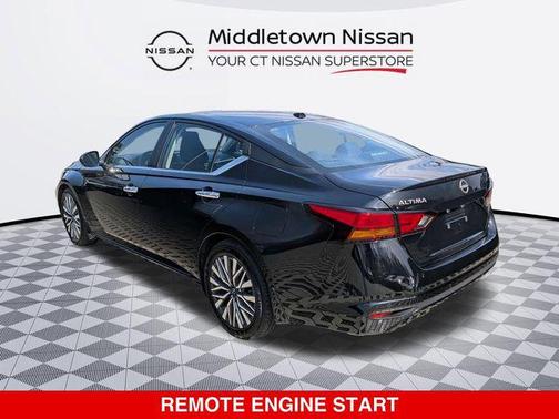 Super Black 2024 Nissan Altima 2.5 SV