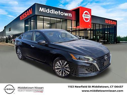 Super Black 2024 Nissan Altima 2.5 SV