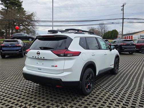 2025 Nissan Rogue Rock Creek