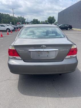 2006 Toyota Camry LE