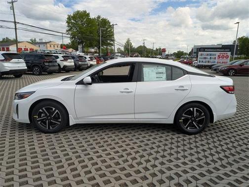 2025 Nissan Sentra SV