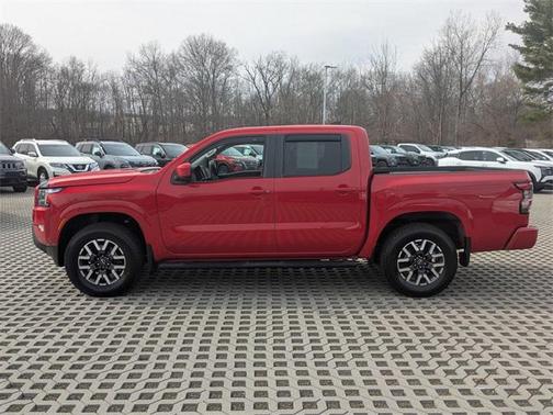2022 Nissan Frontier SV